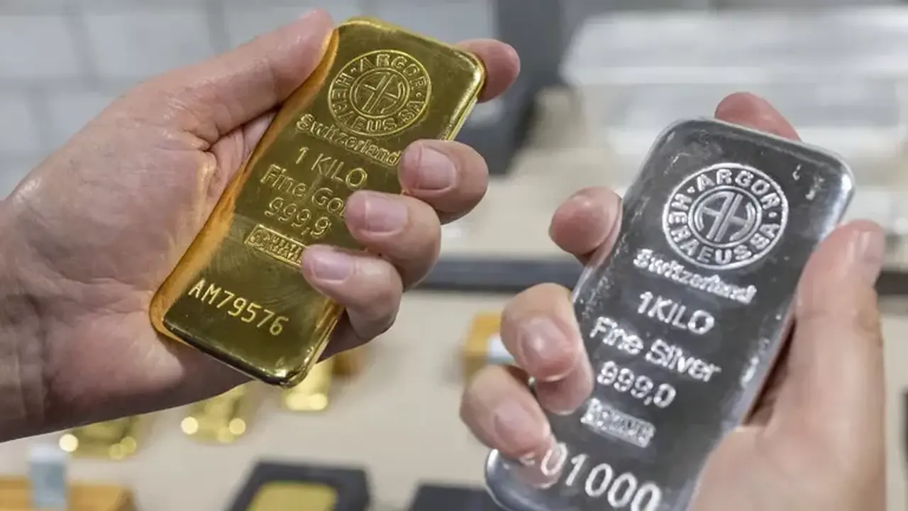 الفضة أم الذهب: أي المعادن أكثر فائدة للاستثمار؟